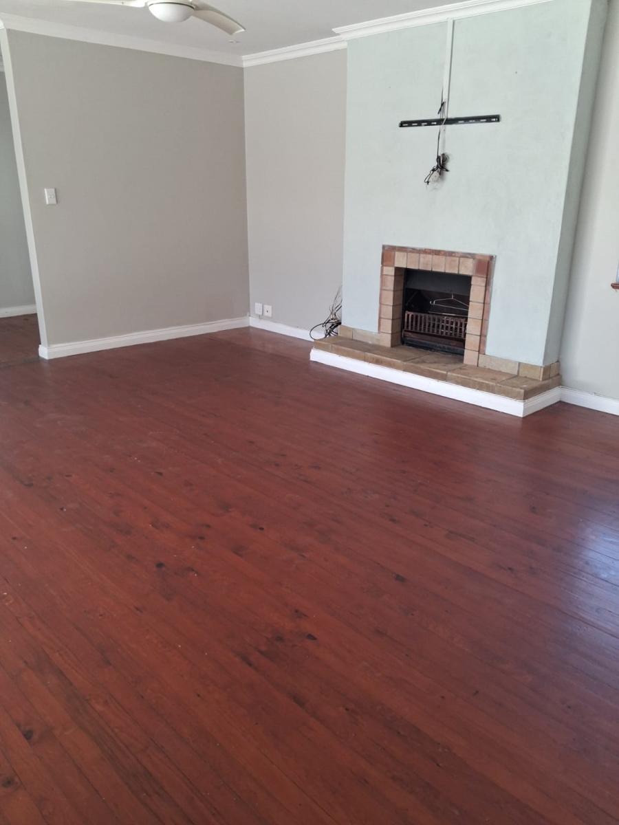 To Let 3 Bedroom Property for Rent in Vincent Heights Eastern Cape